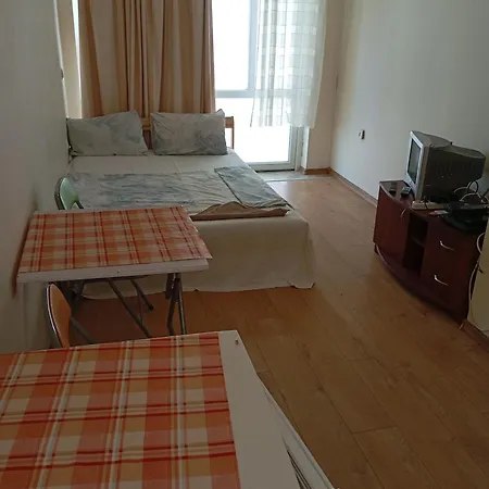 апартмент райчев Apartamento Varna